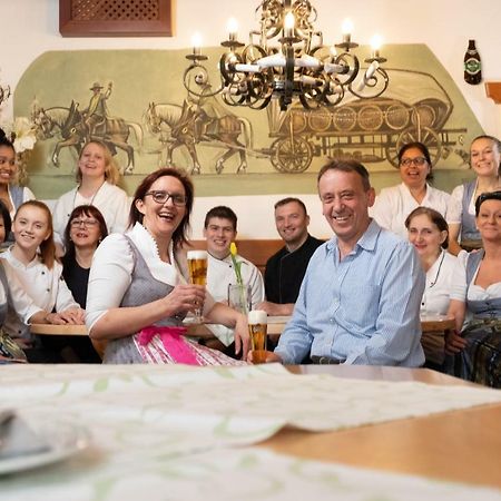 Gasthof Neuwirt Eugendorf Eksteriør bilde